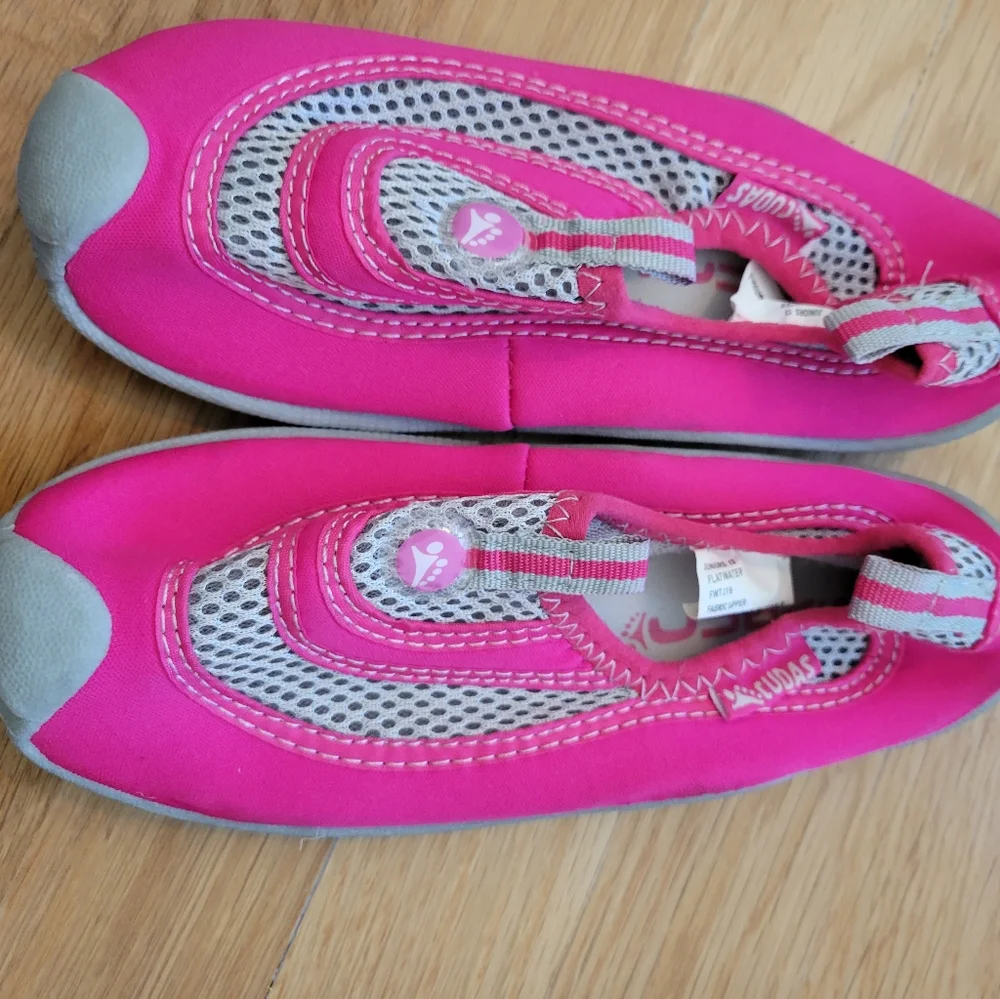 Cudas watershoes sz 13
